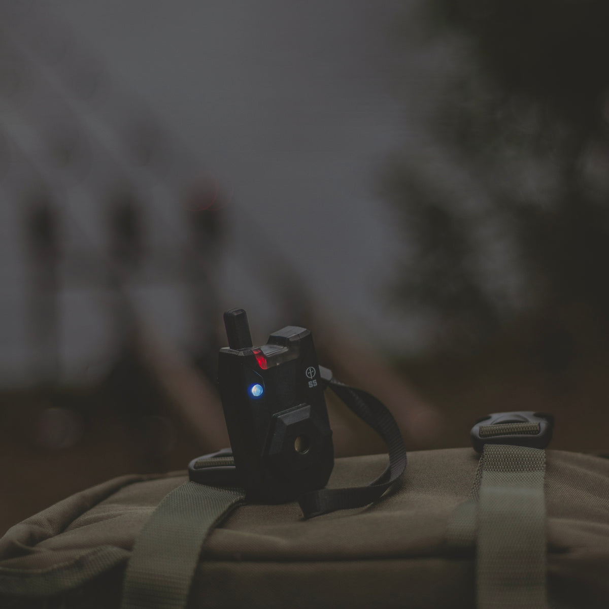 Saber S5 3+1 Bite Alarm set inc Bivvy Light