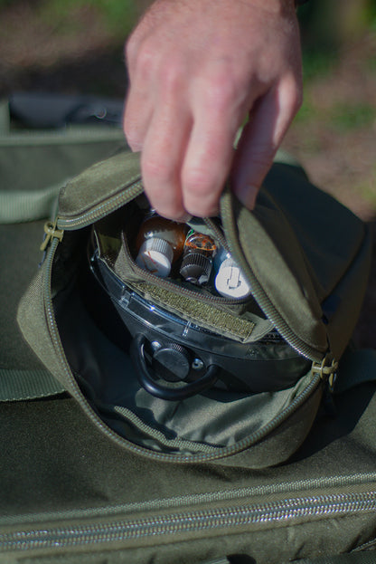 Saber Spectra Scales Pouch Large
