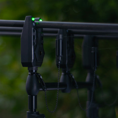 Saber S5 3+1 Bite Alarm set inc Bivvy Light