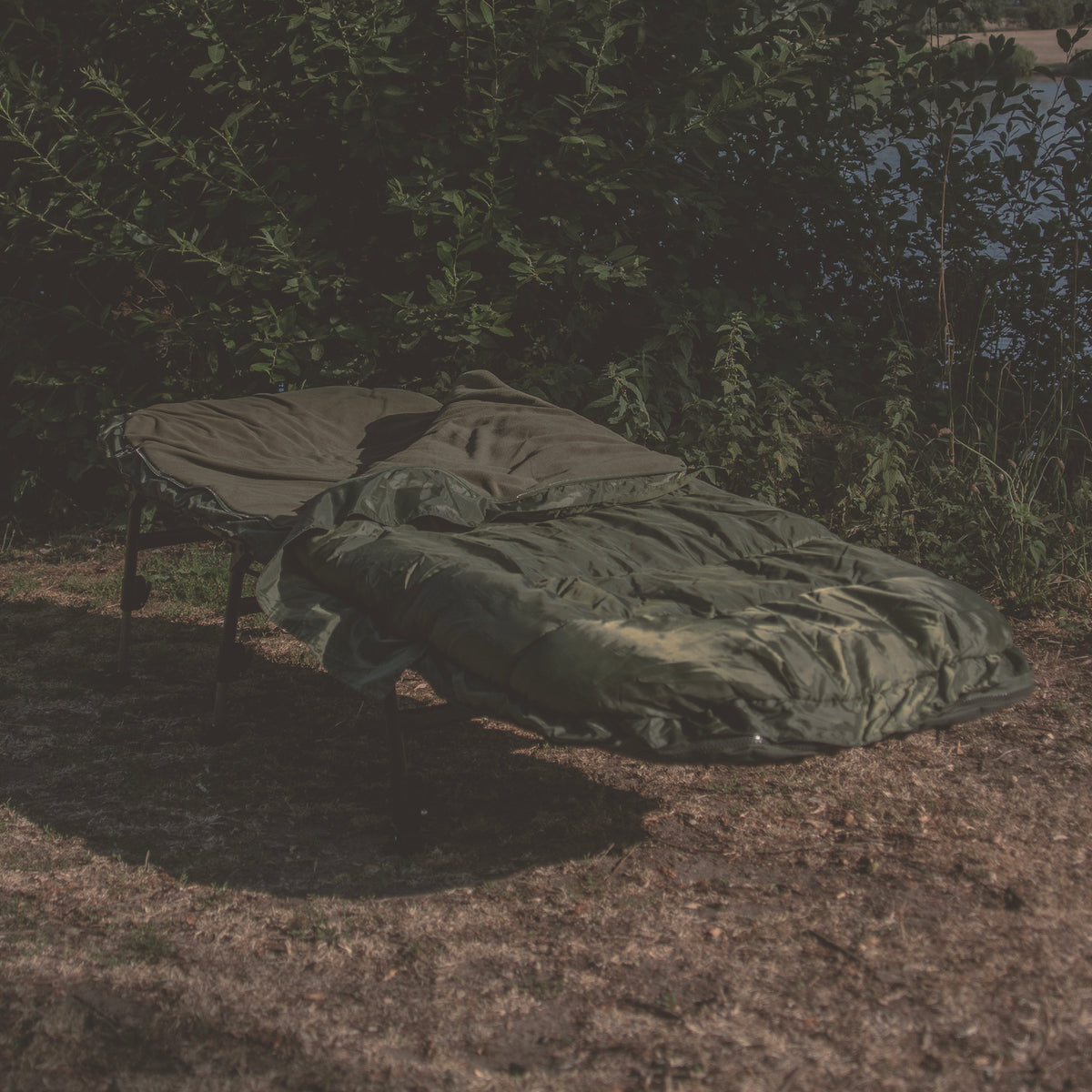 Saber SLP-4 Sleep System Bedchair