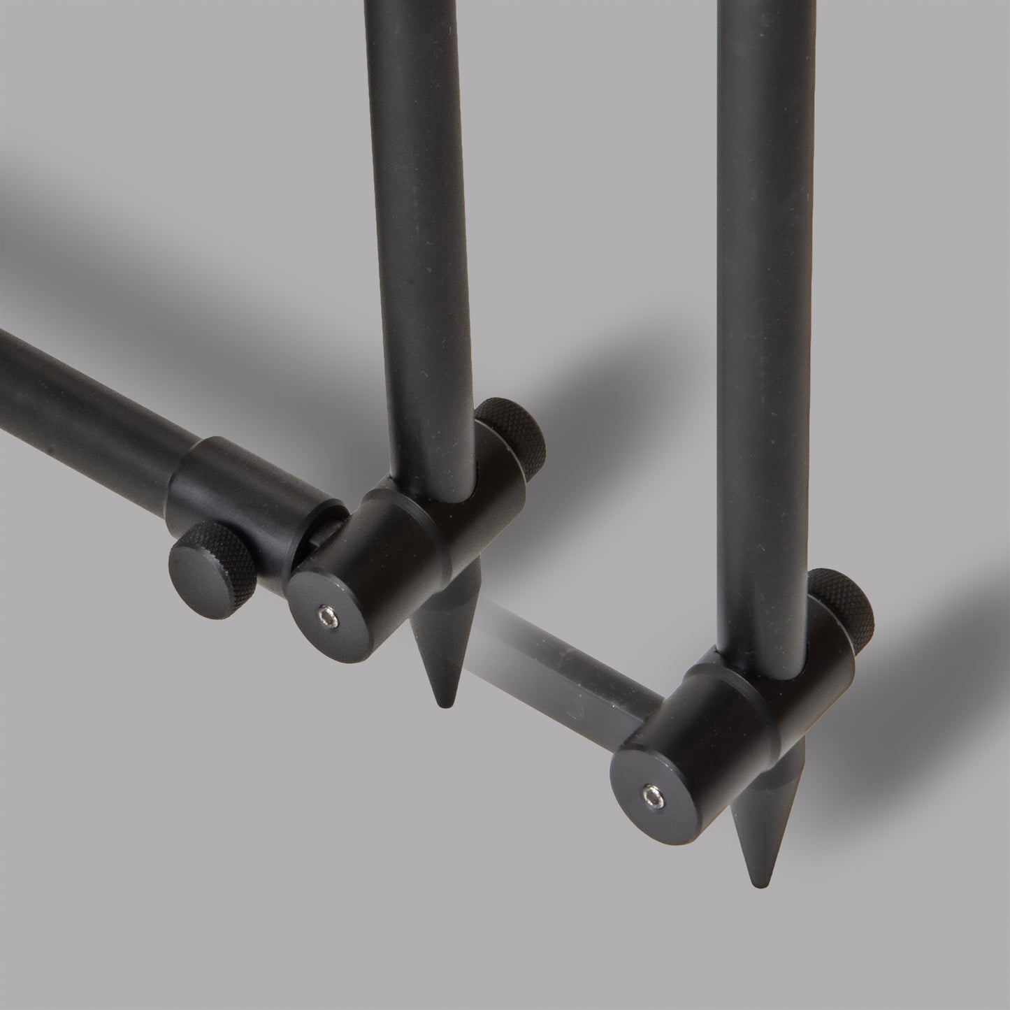 Saber Terrain X+ Rod Pod